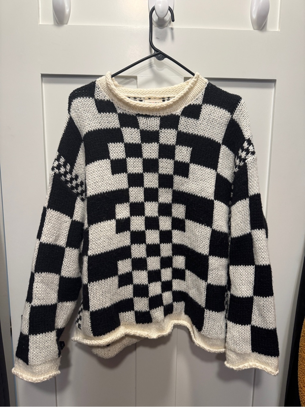 BiBi Black & White Checkerboard Knit Sweater - Womens Size Medium